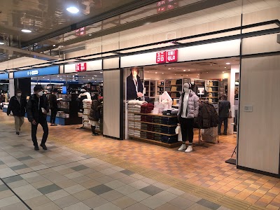 ユニクロエキュート品川店