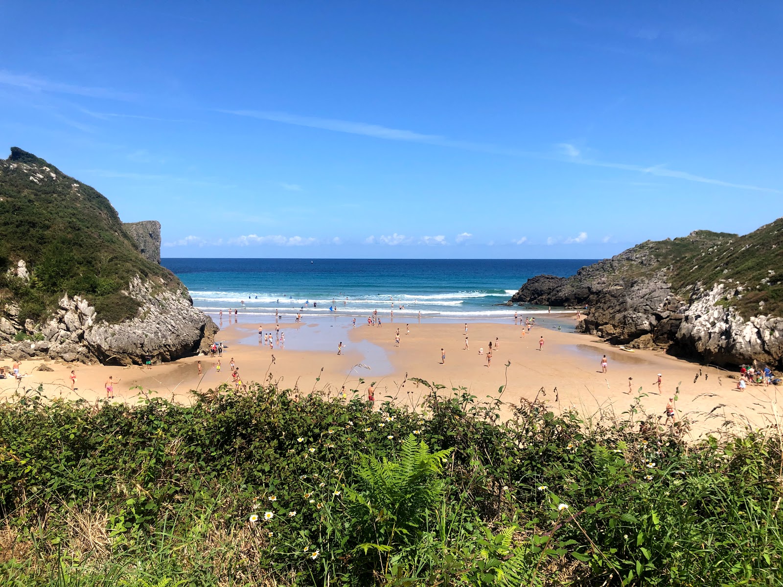 Foto di Playa el Portillu zona selvaggia