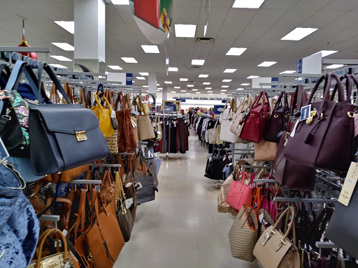 Department Store «Marshalls», reviews and photos, 2429 W Kettleman Ln, Lodi, CA 95242, USA