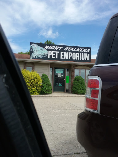Pet Store «Night Stalkers Pet Emporium», reviews and photos, 5008 Madison Ave, Anderson, IN 46013, USA