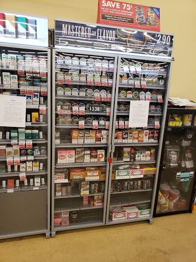 Supermarket «Giant Eagle Supermarket», reviews and photos, 5220 Mahoning Ave, Youngstown, OH 44515, USA