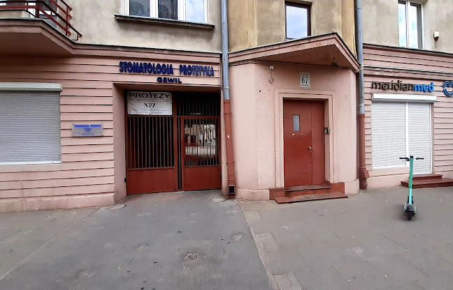 Fizjostrefa Łukasz Kozłowski Fizjoterapia, Rehabilitacja, Masaż - Fizjoterapeuta