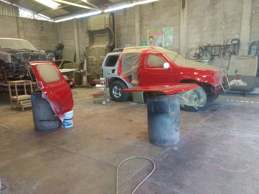 Hojalateria Automotriz Auto Body Shop