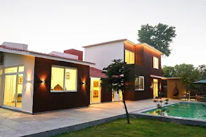 Mulberry Farms - A Luxury Villa with Private Pool Near Delhi image