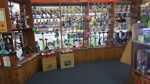 Tobacco Shop «Tobacco Zone», reviews and photos, 6638 W Roosevelt Rd, Oak Park, IL 60304, USA