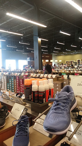 DSW Designer Shoe Warehouse