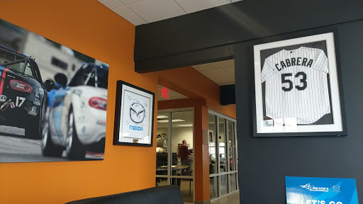 Mazda Dealer «CJ Wilson Mazda of Countryside», reviews and photos, 6060 South La Grange Road, Countryside, IL 60525, USA