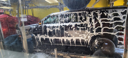 Car Wash «109 Car Wash & Detail Center», reviews and photos, 1007 Fulton St, Farmingdale, NY 11735, USA