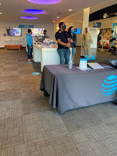 Cell Phone Store «AT&T», reviews and photos, 3380 Buford Dr NE F340, Buford, GA 30519, USA