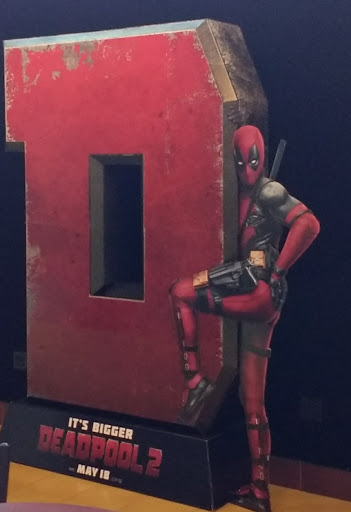 Movie Theater «Regal Cinemas Moorestown Mall 12 & RPX», reviews and photos, 400 NJ-38, Moorestown, NJ 08057, USA