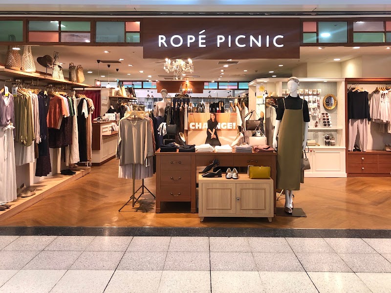 ROPÉ PICNIC (ロペピクニック) 新宿サブナ−ド店