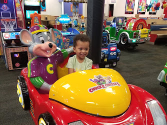 Chuck E. Cheese