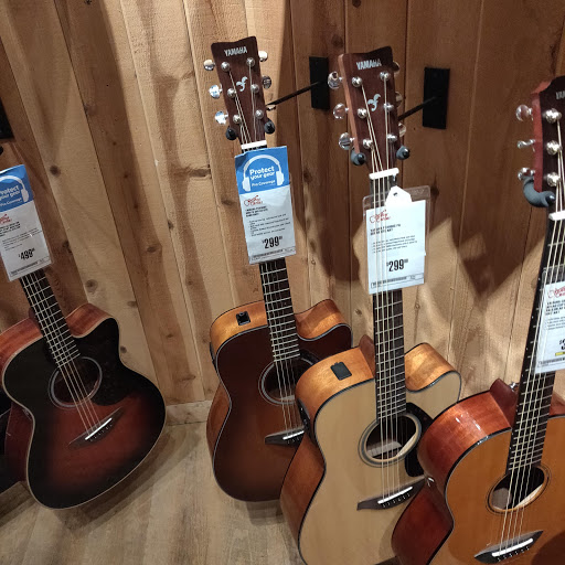 Shopping Mall «Horizon Park Shopping Center», reviews and photos, 3904 W Hillsborough Ave, Tampa, FL 33614, USA