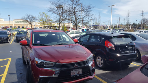 Used Car Dealer «Hertz Car Sales Schaumburg», reviews and photos, 855 W Golf Rd, Schaumburg, IL 60194, USA