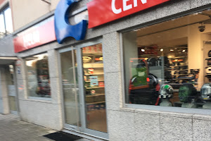 Motorrad-Ecke München, Spezialist für Motorradbekleidung, Helme und Zubehör