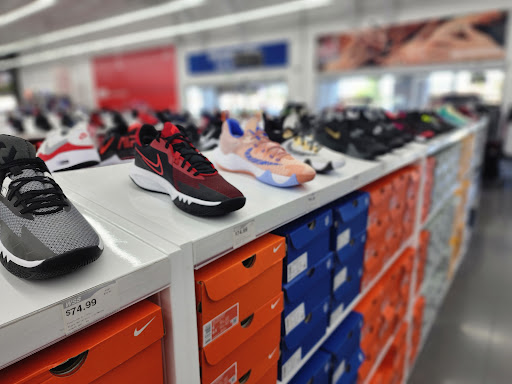 Shoe Store «WSS», reviews and photos, 2520 S Bristol St, Santa Ana, CA 92704, USA