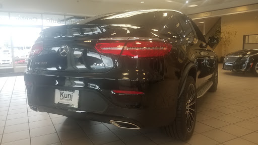 Used Car Dealer «Kuni Auto Center», reviews and photos, 3725 SW Cedar Hills Blvd, Beaverton, OR 97005, USA