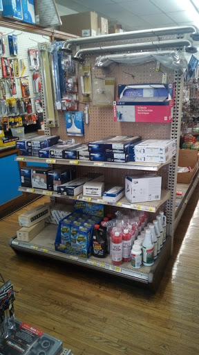 Hardware Store «Hiland Park Hardware Company», reviews and photos, 3613 6th Ave, Des Moines, IA 50313, USA