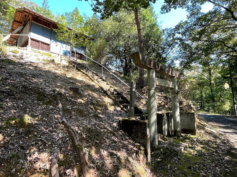 神明神社