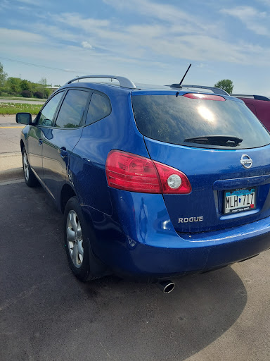 Used Car Dealer «CarHop Auto Sales & Finance», reviews and photos, 3511 E Hwy 13, Burnsville, MN 55337, USA