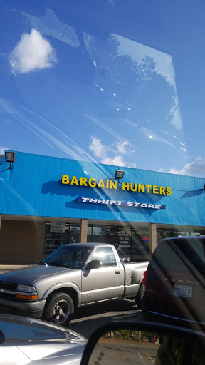 Thrift Store «Bargain Hunters Thrift Store», reviews and photos, 7020 Albemarle Rd, Charlotte, NC 28227, USA