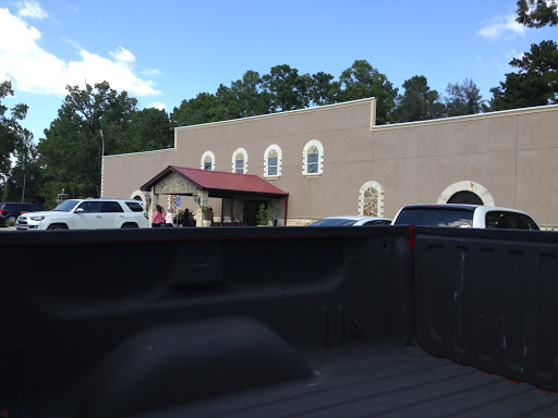 Funeral Home «Conroe Memorial Park / McNutt Funeral Home», reviews and photos, 1703 Porter Rd, Conroe, TX 77301, USA