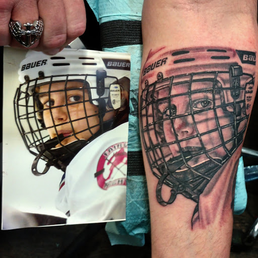 Eternal Ink Tattoo Studio, 111 N Main St, Hecker, IL 62248, USA, 