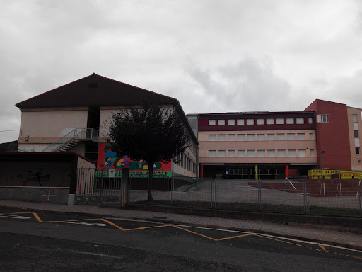 Colegio Público Elizalde, Institución educativa pública en Elizalde,Gipuzkoa
