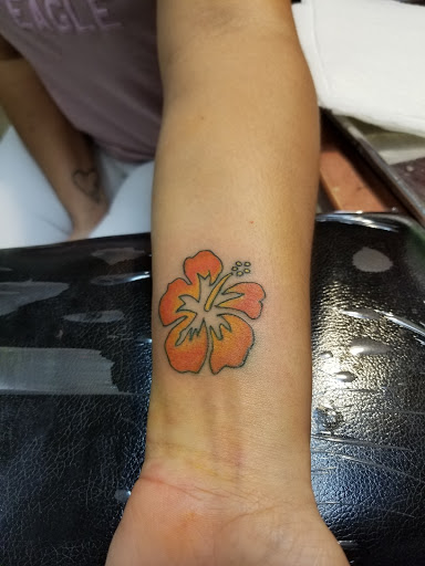 Tattoo Shop «Valley Ink Tattoo Studio», reviews and photos, 514 N Cage Blvd, Pharr, TX 78577, USA