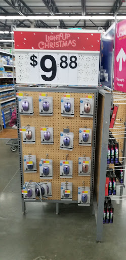 Supermarket «Walmart Supercenter», reviews and photos, 612 E Main St, Hohenwald, TN 38462, USA