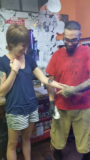 Tattoo Shop «Cadillac Custom Tattoo & Piercing», reviews and photos, 4710 Market St, Wilmington, NC 28405, USA