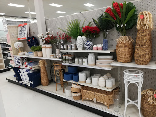 Department Store «Target», reviews and photos, 250 Fortune Blvd, Milford, MA 01757, USA