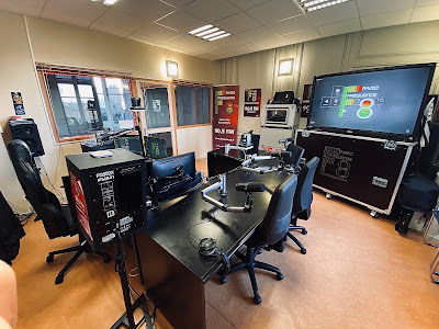 Radio Fréquence 8 à Montfort-sur-Meu
