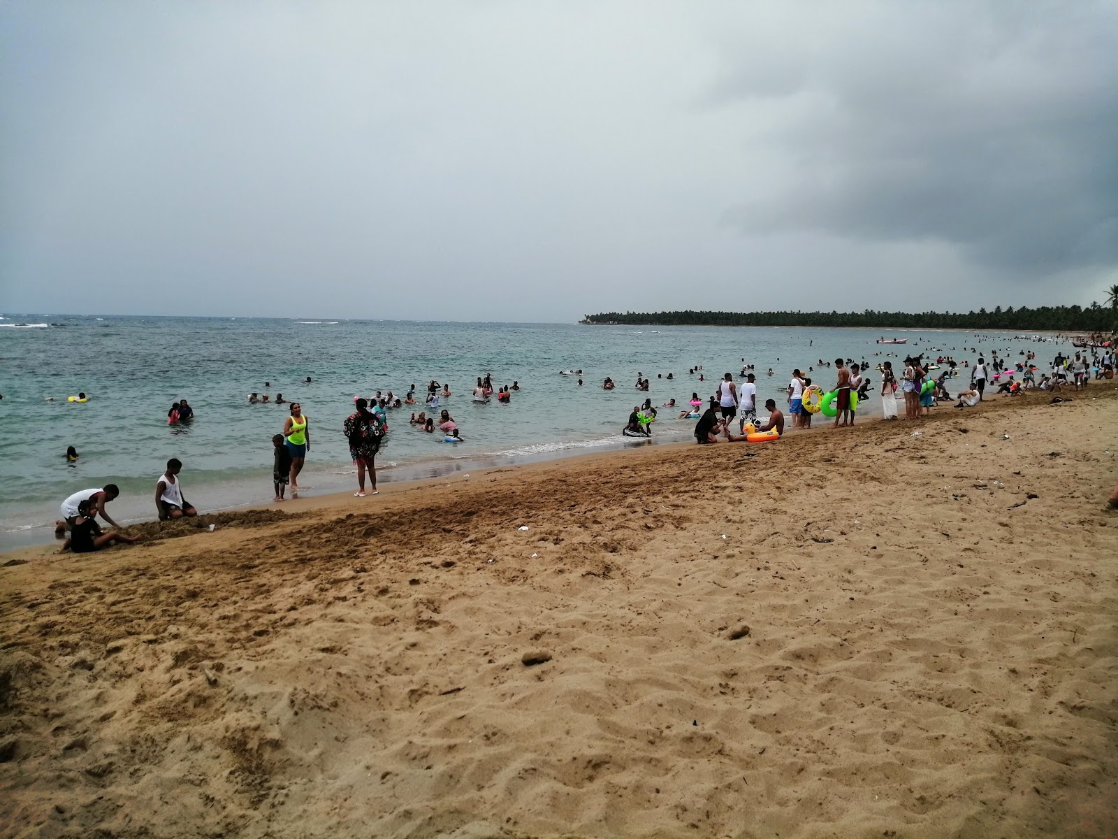 Playa Poza de Bojolo'in fotoğrafı - rahatlamayı sevenler arasında popüler bir yer
