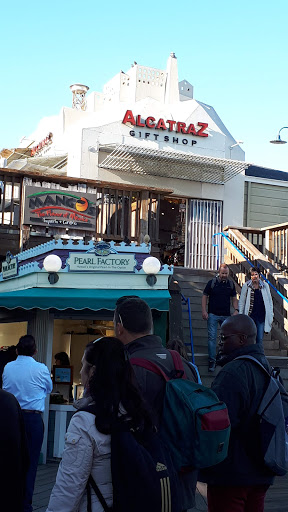 Gift Shop «Alcatraz Gift Shop», reviews and photos, 39 Pier 39 Concourse, San Francisco, CA 94133, USA