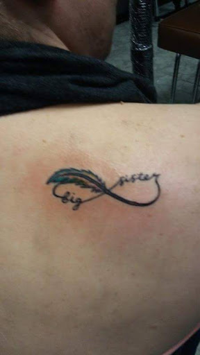 Tattoo Shop «Assassins Tattoo Shop», reviews and photos, 405 Reed Ave, Kalamazoo, MI 49001, USA