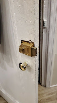 KeyMe Locksmiths - Photo 1 - Car repair in Redondo Beach, CA, Torrance