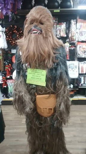 Shopping Mall «Seminole Square Shopping Center», reviews and photos, 200 Zan Rd, Charlottesville, VA 22901, USA