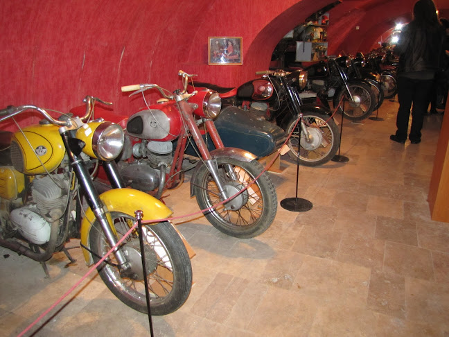 Pannonia Motorkerékpár Múzeum - Balassagyarmat