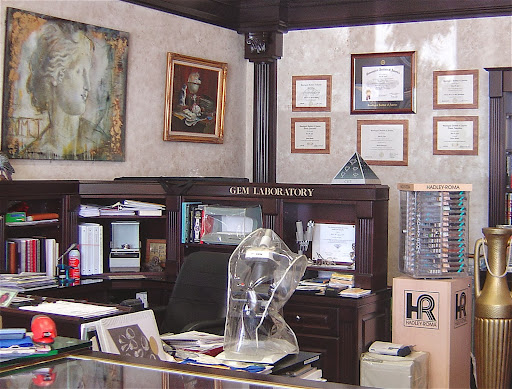 Jewelry Store «Mission Hills Gallery Fine Jewelers», reviews and photos, 2678 Mowry Ave, Fremont, CA 94538, USA