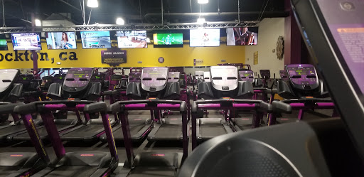 Gym «Planet FItness», reviews and photos, 1175 W March Ln, Stockton, CA 95207, USA