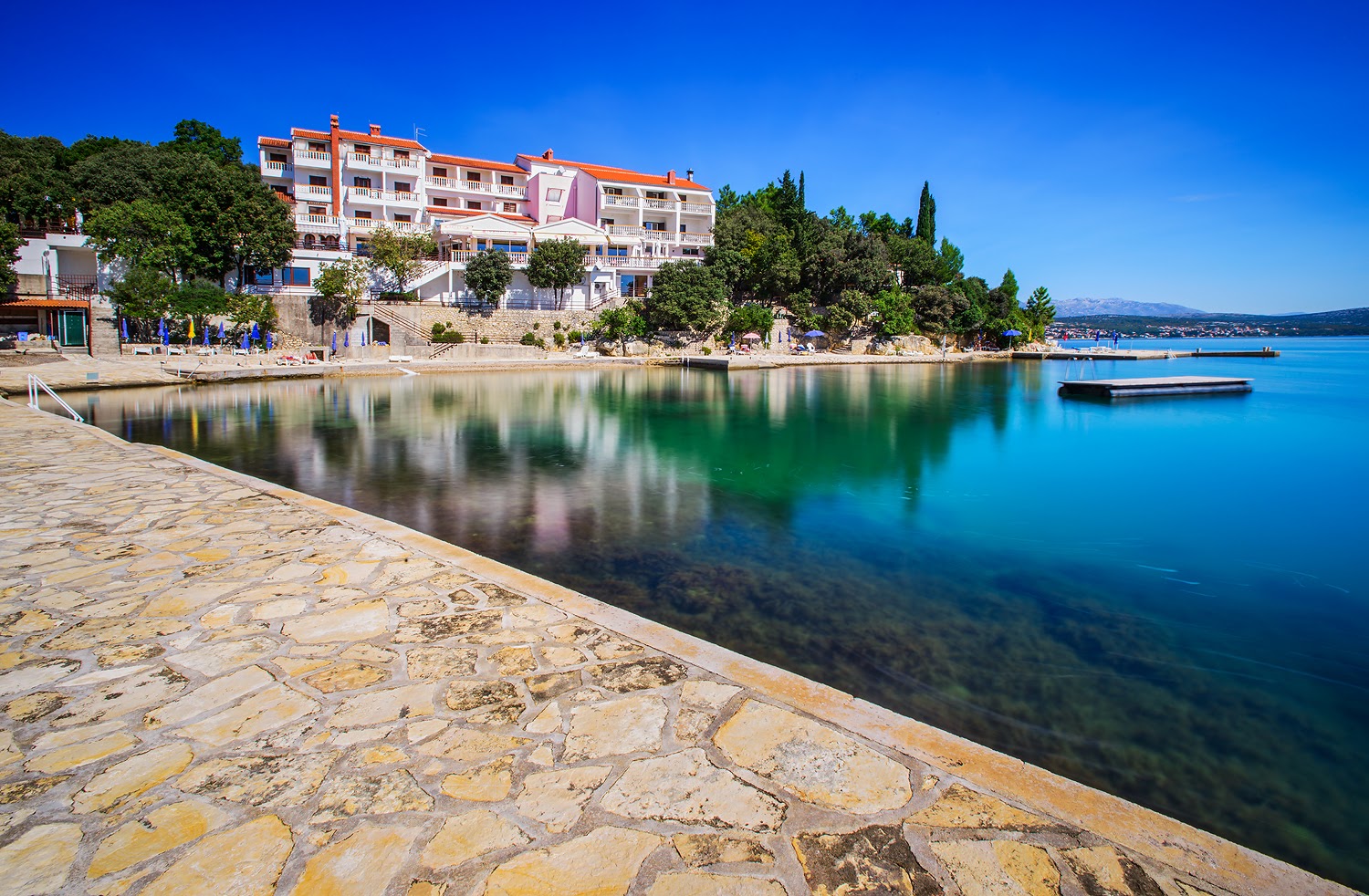 Foto di Posedarje beach III con baia piccola