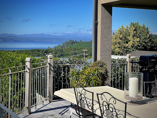 The Flying Trout Boutique Lodge - Taupo