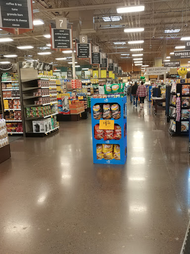 Grocery Store «Fred Meyer», reviews and photos, 2500 Santiam Hwy SE, Albany, OR 97322, USA