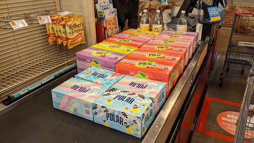 Grocery Store «Hannaford Supermarket», reviews and photos, 1490 U.S. 9, Wappingers Falls, NY 12590, USA