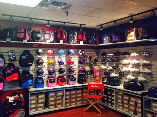 Bowling Supply Shop «BowlersMart Orlando Pro Shop at Boardwalk Bowl», reviews and photos, 10749 E Colonial Dr, Orlando, FL 32817, USA