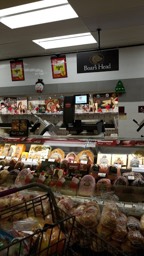 Grocery Store «Stop & Shop», reviews and photos, 35 Washington St, Lynn, MA 01904, USA