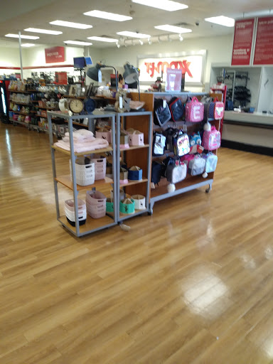 Department Store «T.J. Maxx», reviews and photos, 1301-C S Park St, Carrollton, GA 30117, USA