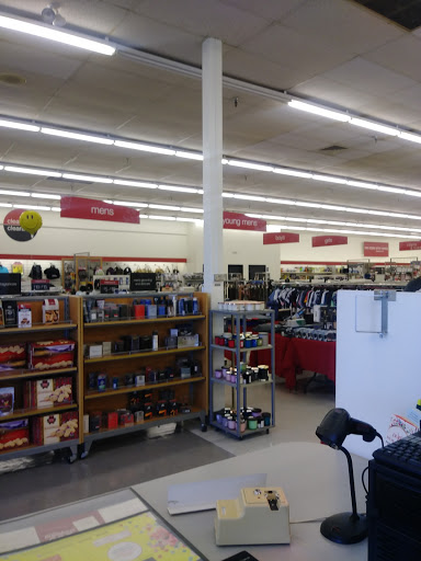 Department Store «T.J. Maxx», reviews and photos, 37055 Groesbeck Hwy, Charter Twp of Clinton, MI 48036, USA