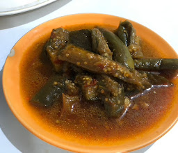 Nong Bee's Burmese Restaurant & Library photo